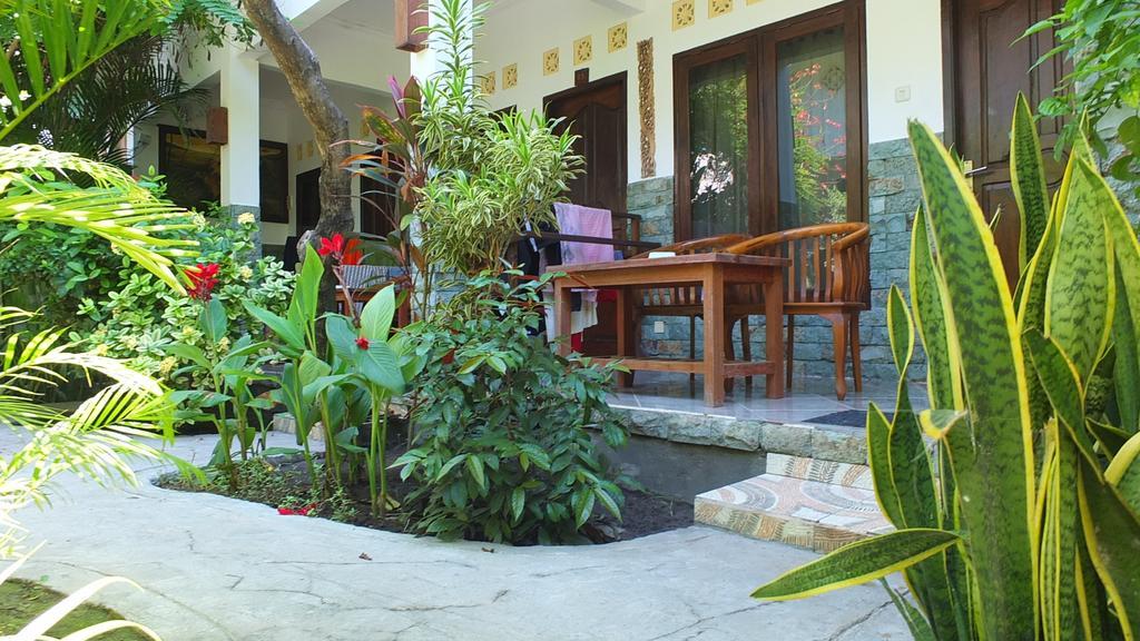 Ricel Homestay Gili Trawangan Luaran gambar